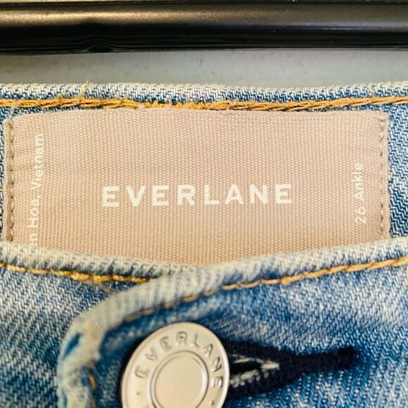 Everlane Light Wash Straight Leg Jeans Size 26 Ankle - Picture 4 of 4